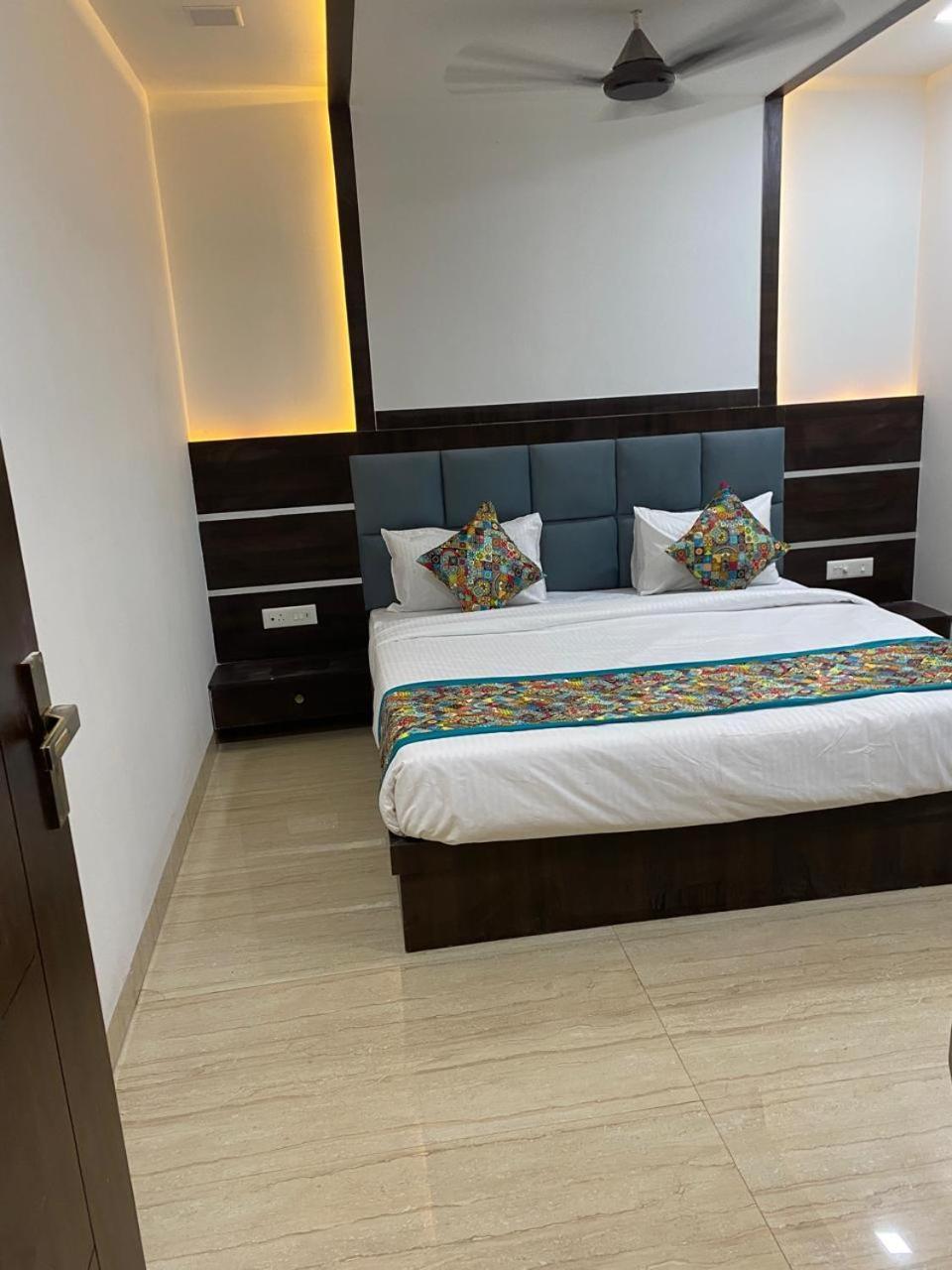 Hotel Taj Comfort