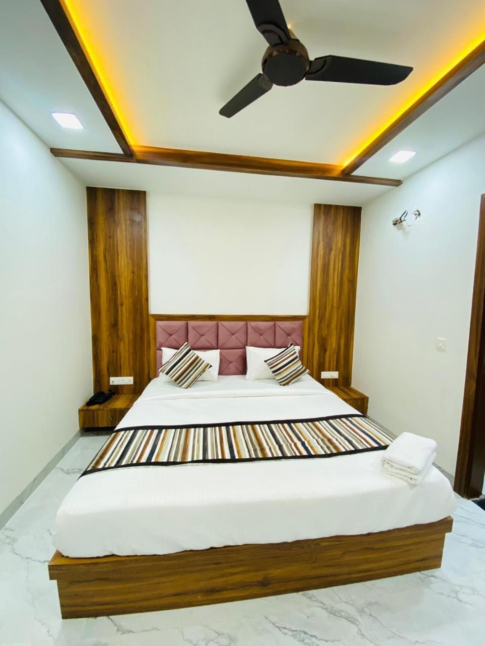 Taj Comfort 3* Agra (Uttar Pradesh)